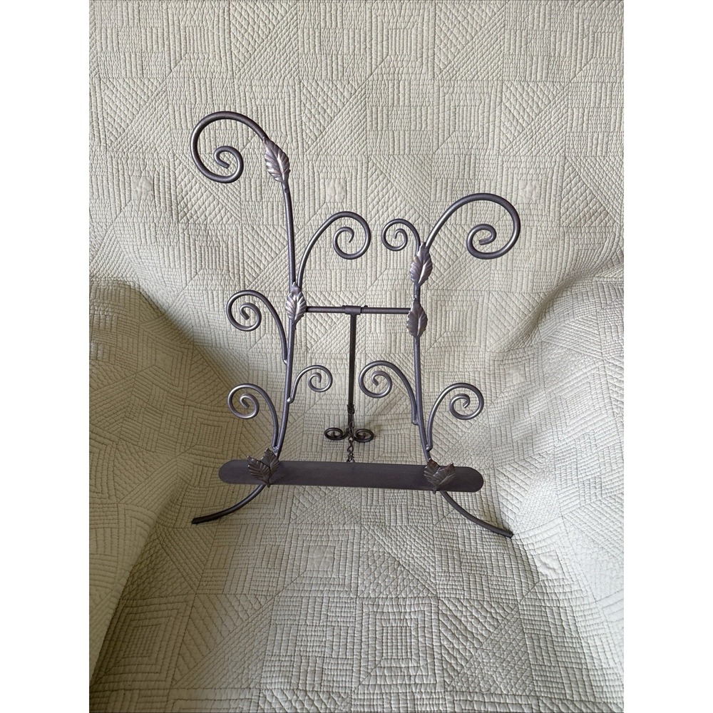 Vtg Platinum Finish Metal Scroll Leaf Tabletop Plate Display Easel Stand 15.5"